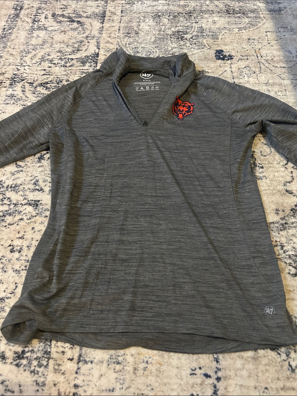 47 Brand Chicago Bears Gray Long Sleeve Pullover with Orange Logo